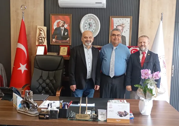 14 Mart Tıp Haftası Kapsamında İl Sağlık Müdürümüz Doktor Sayın Sıtkı SÖNMEZ'e Ziyarette Bulunduk.