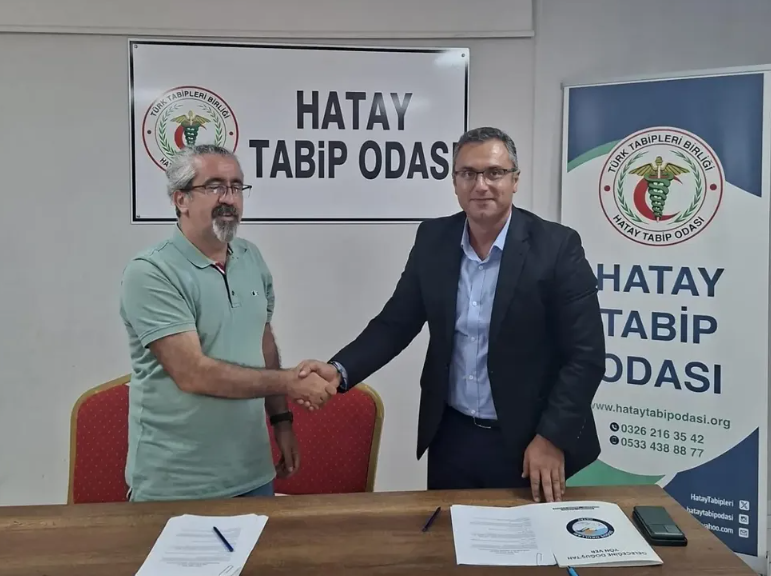 HATAY TABİP ODASI ile ÖZEL DEFNE DOĞUŞ OKULLARI arasında EĞİTİM İŞ BİRLİĞİ VE KURUMSAL İNDİRİM PROTOKOLÜ imzalandı.